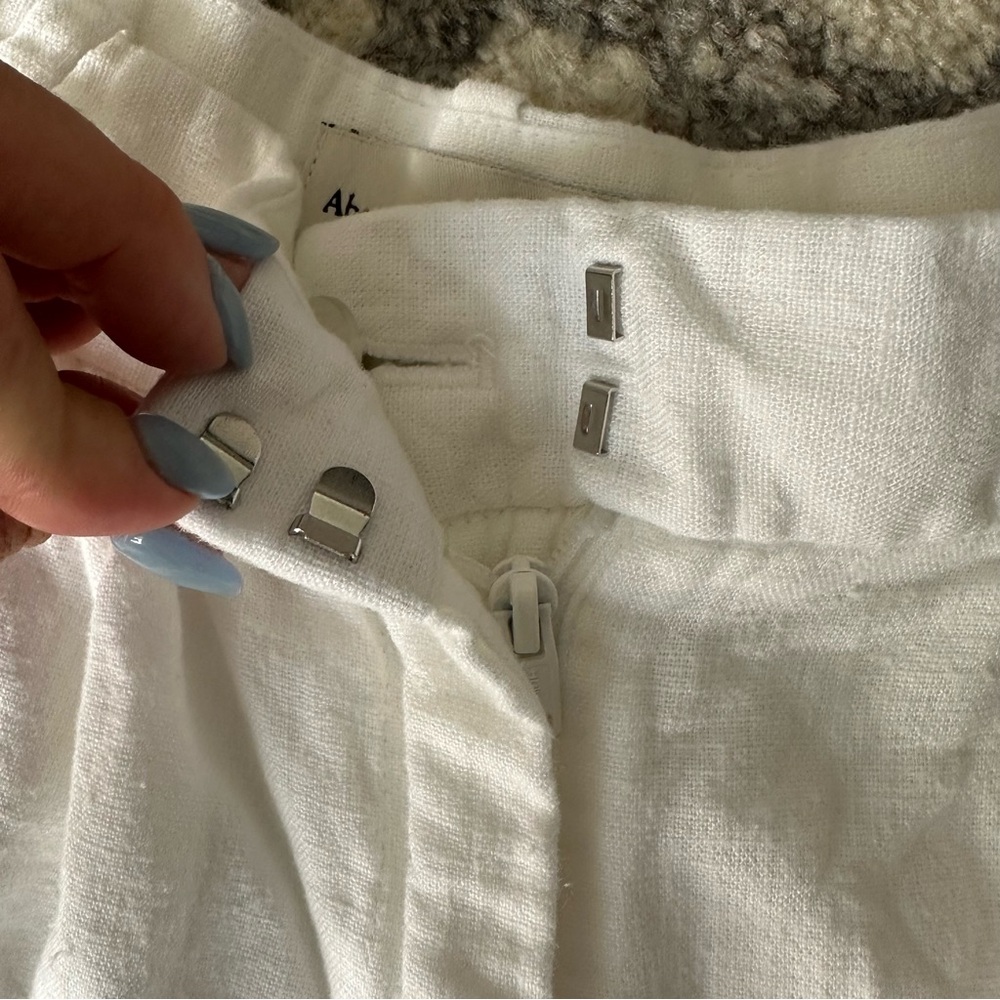 Abercrombie size 29 linen Shorts - Picture 3 of 4